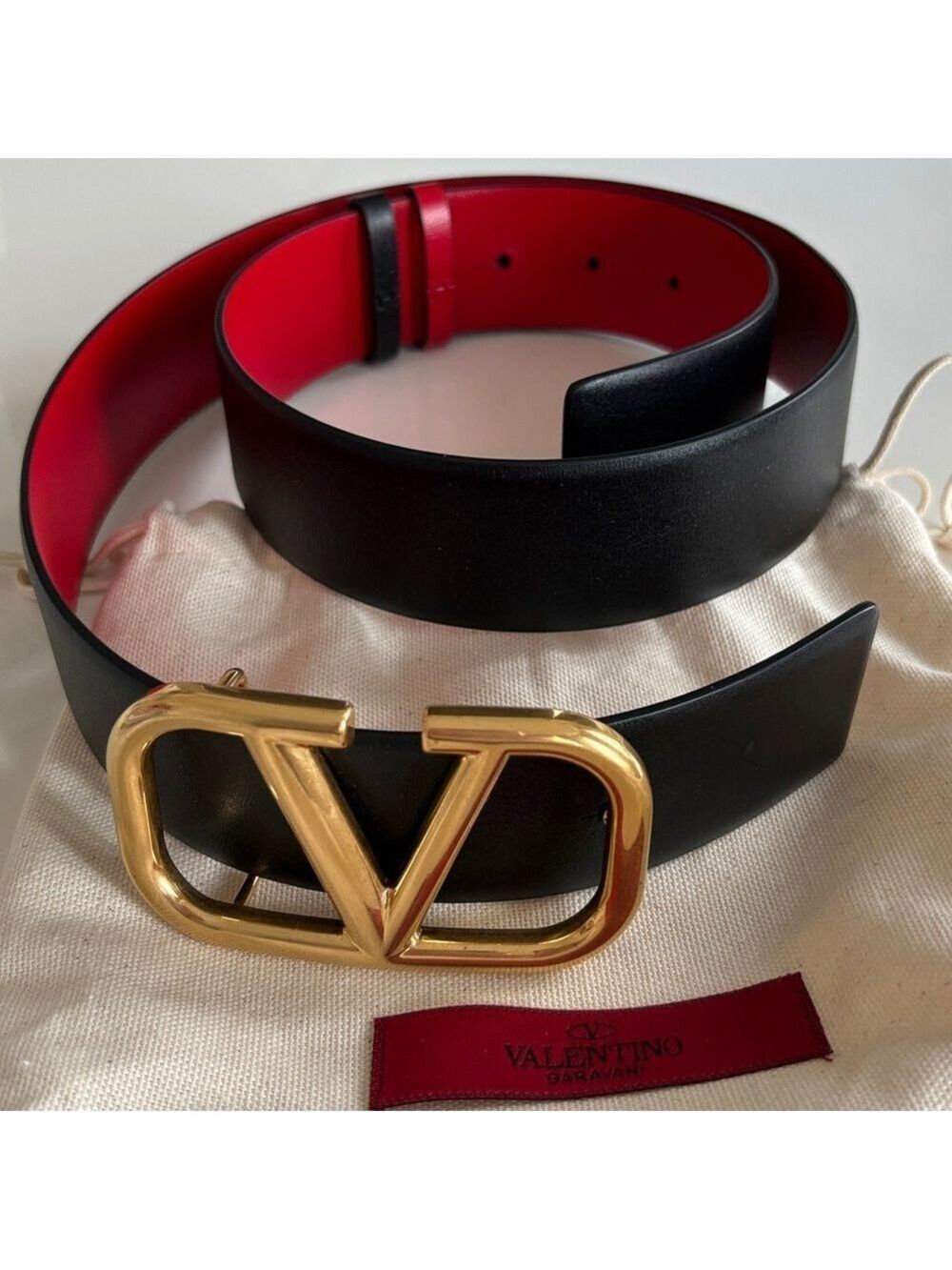 VALENTINO GARAVANI V logo Signature reversible leather belt